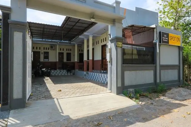 SPOT ON 2336 Beta Family Residence - Dış Mekan
