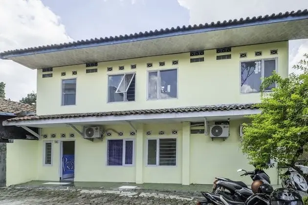SPOT ON 2384 Pondok Nabil