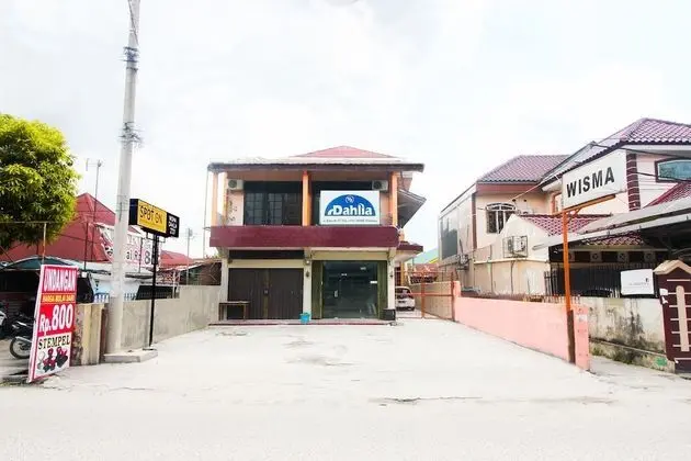 SPOT ON 2721 Wisma Dahlia