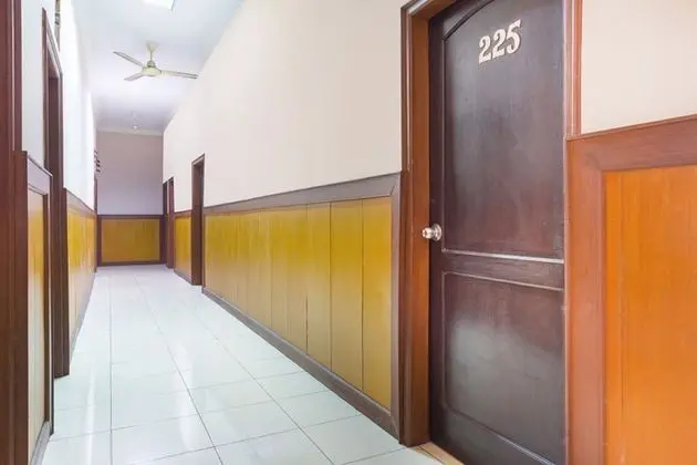 SPOT ON 2730 Hotel Maribaya Indah - İç Mekan