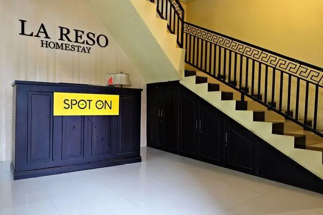 Spot On 2845 La Reso Homestay