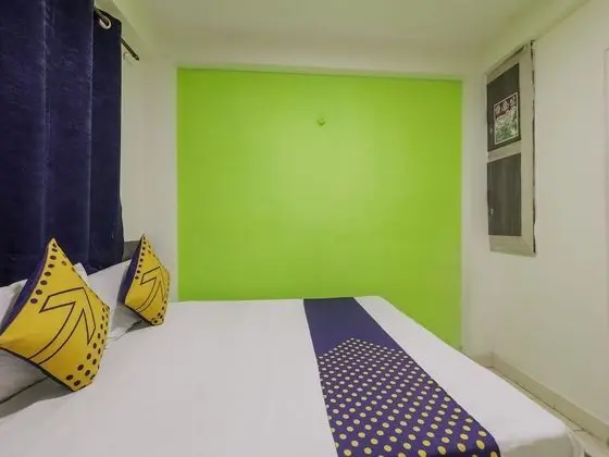 SPOT ON 37422 Kakul Stay Inn