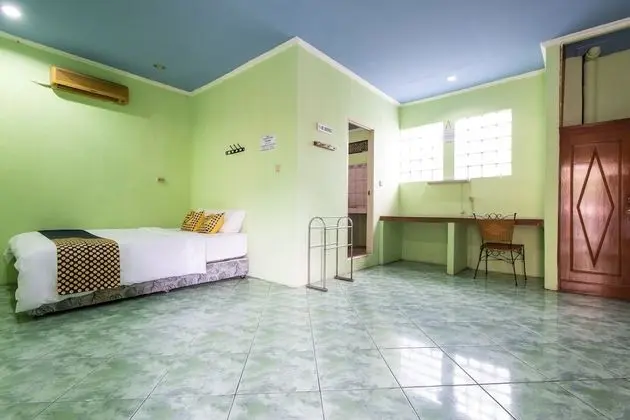 SPOT ON 3961 Fico's Residence Syariah - Oda