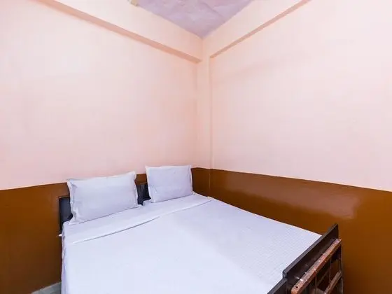 SPOT ON 39886 Hotel Vijay