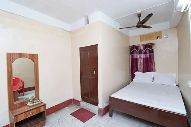 SPOT ON 41656 Hotel Maruti - Oda