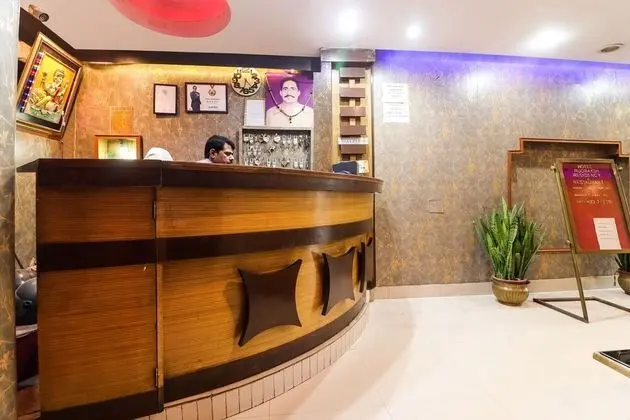 SPOT ON 47191 Hotel Rudraksh Residency - Lobi