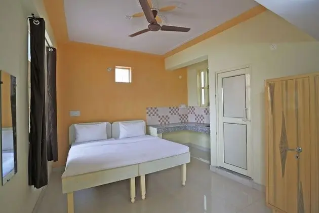 SPOT ON 48911 Sukhrali Residency