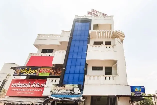 SPOT ON 61149 Hotel Sivanthi