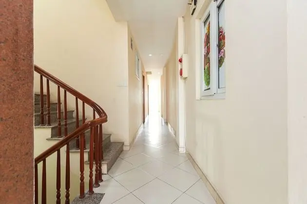 SPOT ON 693 Hoang Long Hotel - Lobi