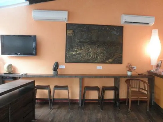 Spot On 89698 Budget Inn Hotel - Genel