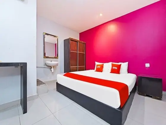 SPOT ON 90138 Hotel Elwarda Klcity - Öne Çıkan Resim