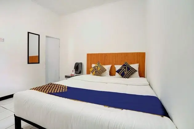 SPOT ON 90200 Pondok Sabaraya Cileunyi - Öne Çıkan Resim