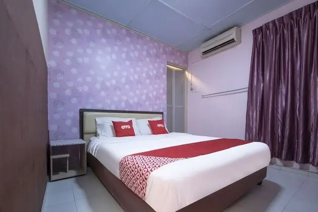 SPOT ON 90305 Hen Hen Hotel - Öne Çıkan Resim