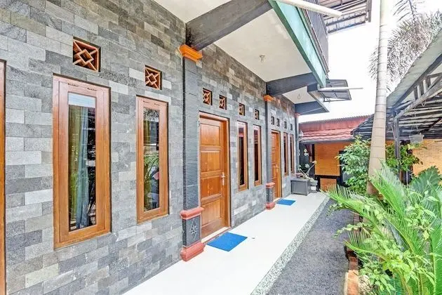 SPOT ON 91337 Pandu Homestay Klaten - İç Mekan