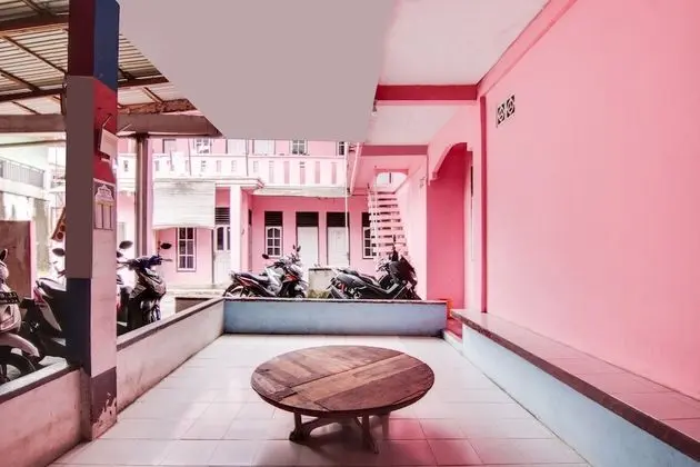 SPOT ON 91858 Raja Homestay Syariah - İş / Konferans