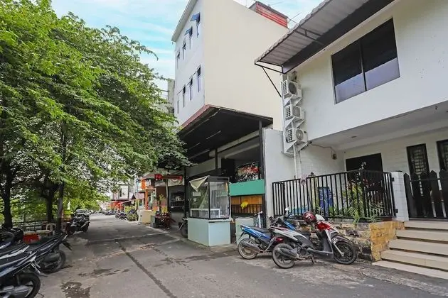 SPOT ON 92092 Wisma Nilam Sari Syariah