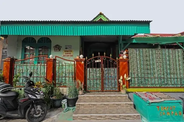 SPOT ON 92115 Homestay Bude Sri