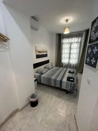 The Spot Central Hostel - Genel
