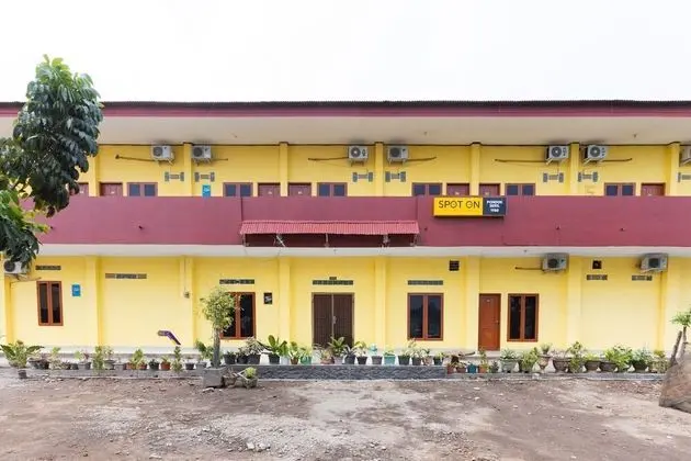 SPOT ON OYO 1988 Pondok Seril Syariah