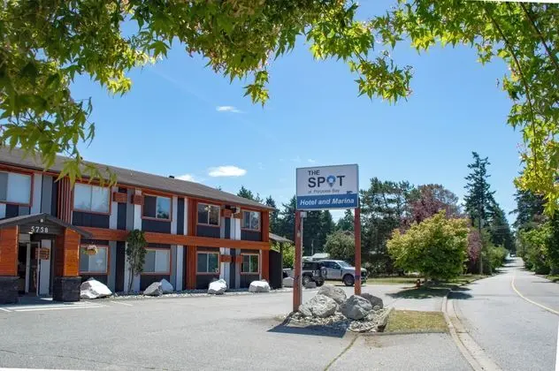 The Spot at Porpoise Bay - Öne Çıkan Resim