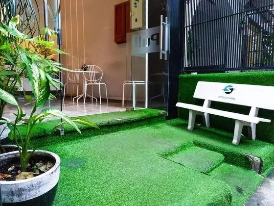 Spotlight Hotel - Dış Mekan
