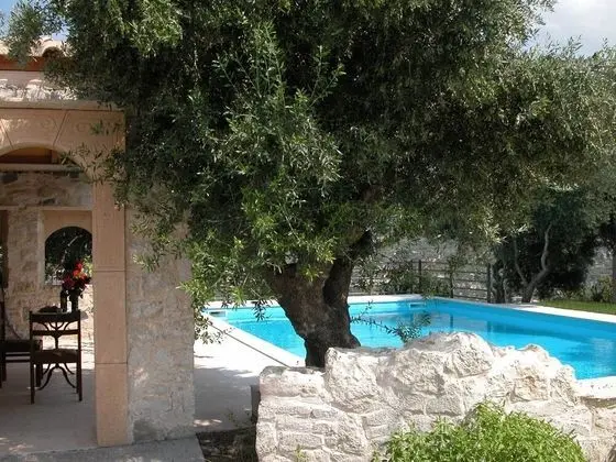 Sprawling Vlilla in Malades With Private Pool, Garden, Terrace