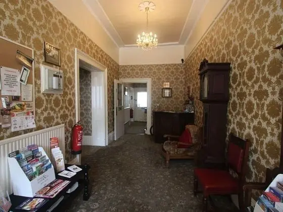 Spring Garden Holiday Apartments - Lobi