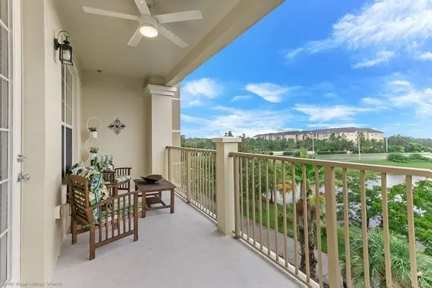 Spring Lakeview 3 Bedroom Condo by Redawning - Dış Mekan