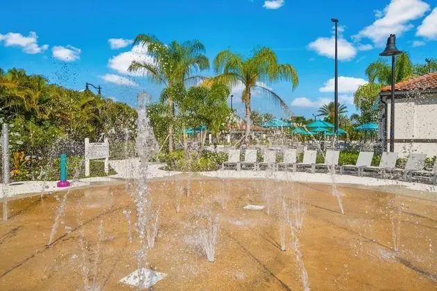 Spring Lakeview 3 Bedroom Condo by Redawning - Genel