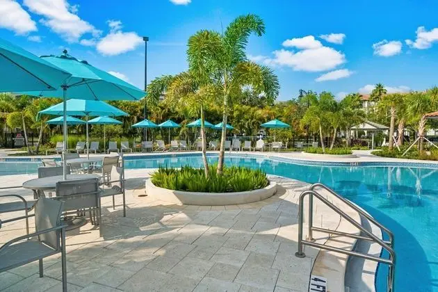 Spring Lakeview 3 Bedroom Condo by Redawning - Havuz
