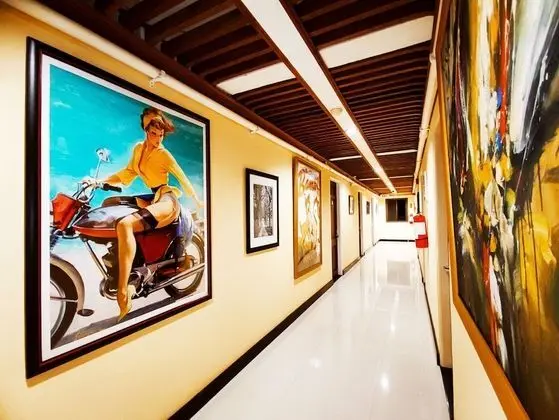 Spring Plaza Hotel - İç Mekan