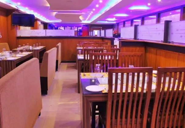 Spring Sky Bangalore by ShriGo Hotels - Yerinde Yemek