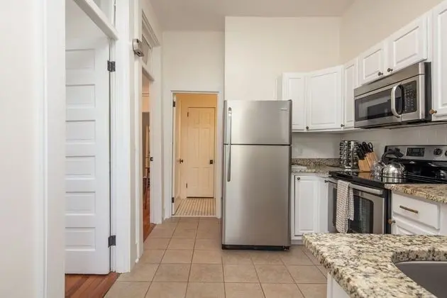 Spring St Buyout by Avantstay Shared Home in Charleston! 10mins 2 French Quarter! - İç Mekan