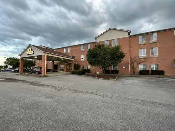 Springfield Inn - Dış Mekan