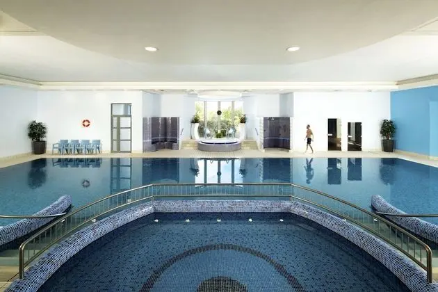 Springhill Court Hotel