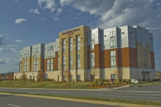 SpringHill Suites Charlotte Ballantyne