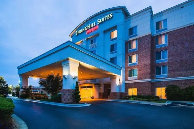 SpringHill Suites Charlotte Lake Norman/Mooresville - Dış Mekan