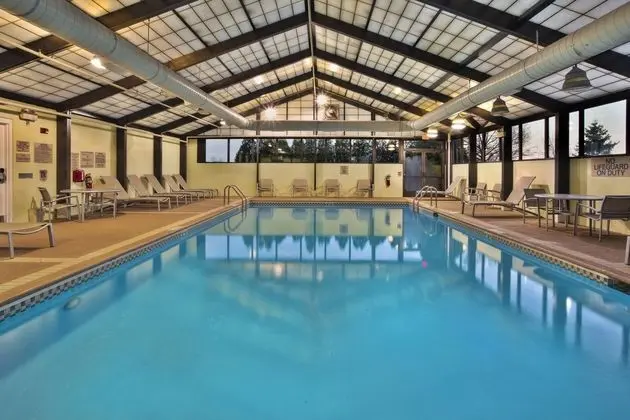 SpringHill Suites Chicago Naperville/Warrenville - Havuz