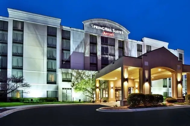Springhill Suites Chicago Southwest at Burr Ridge/Hinsdale - Dış Mekan