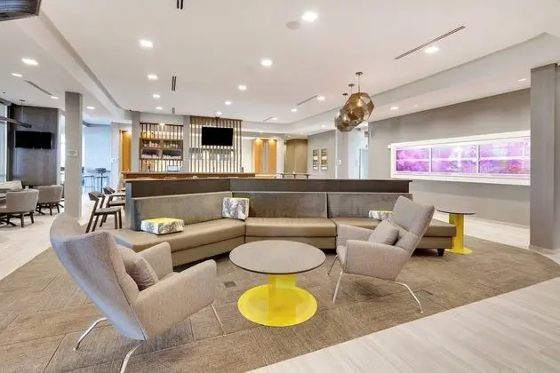 Springhill Suites Dallas Mansfield - Lobi