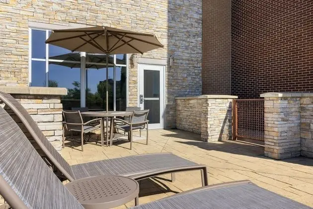 SpringHill Suites Dayton Vandalia - Havuz