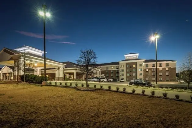 SpringHill Suites Denton - Dış Mekan