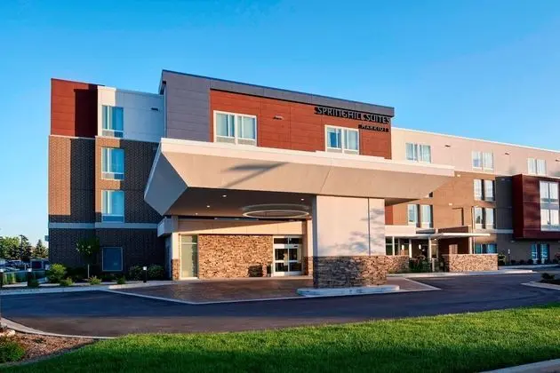 Springhill Suites Grand Rapids West - Dış Mekan