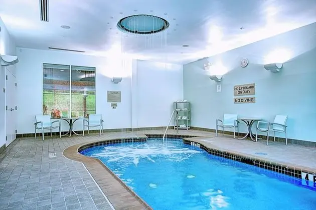 SpringHill Suites Harrisburg Hershey - Havuz