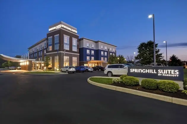 SpringHill Suites Indianapolis Airport/Plainfield - Dış Mekan