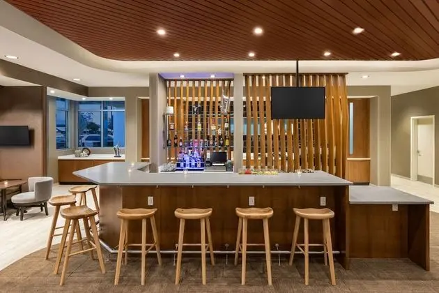 SpringHill Suites by Marriott Camp Hill - Yerinde Yemek