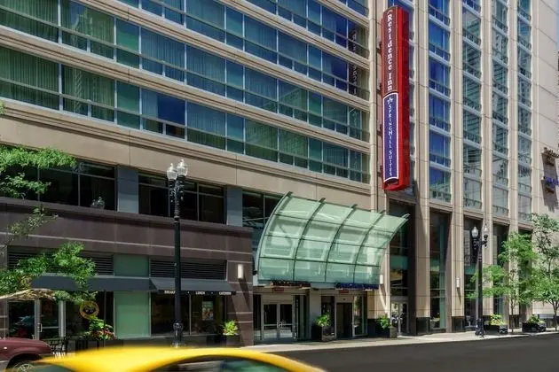 Springhill Suites by Marriott Chicago Downtown/ River North - Dış Mekan