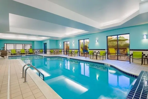 SpringHill Suites by Marriott Cleveland/Solon - Havuz