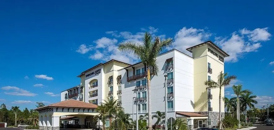 SpringHill Suites by Marriott Fort Myers Estero - Dış Mekan
