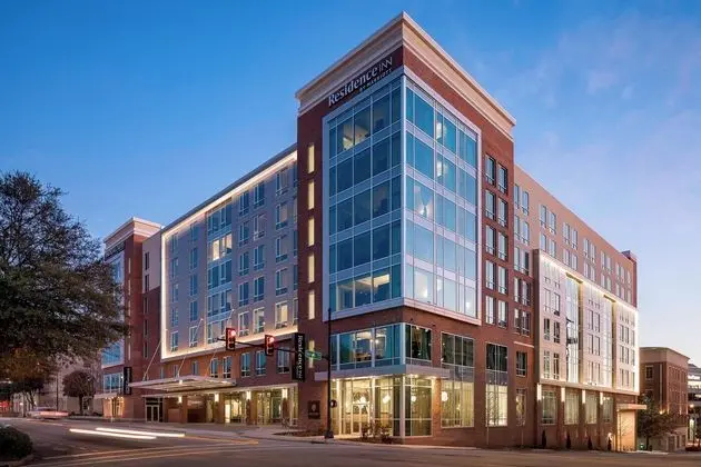 SpringHill Suites by Marriott Greenville Downtown - Dış Mekan